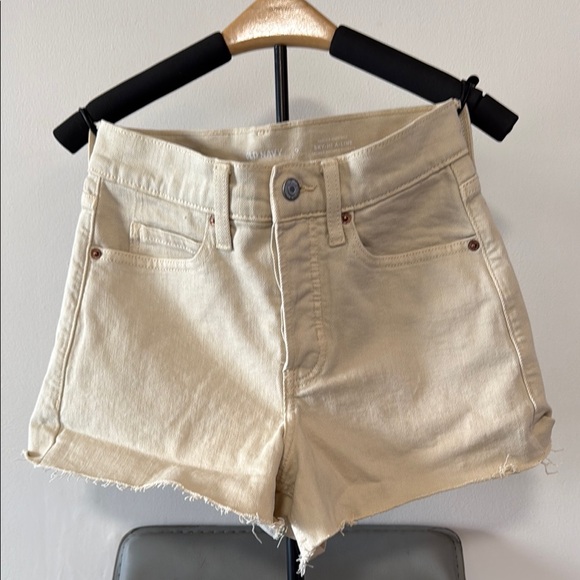 Old Navy Pants - Women's Cream Denim Shorts